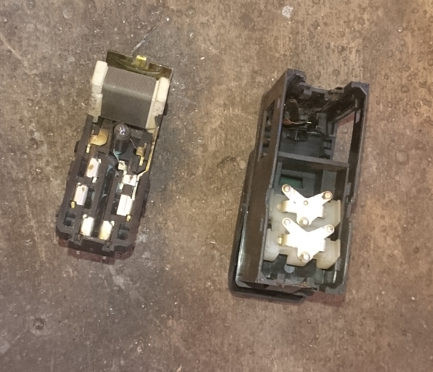 Image may have been reduced in size. Click image to view fullscreen.